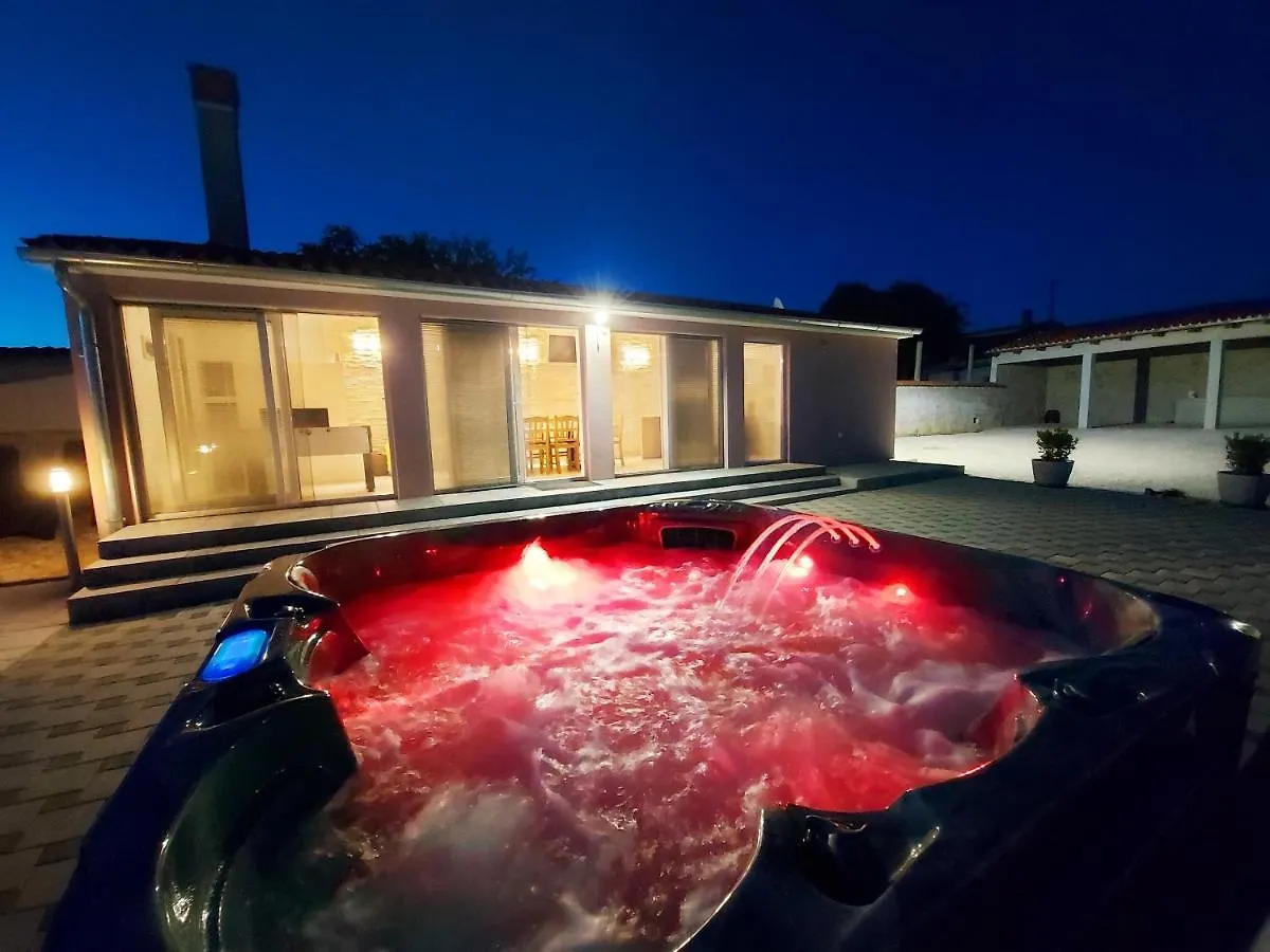 Holiday home Villa Mattea