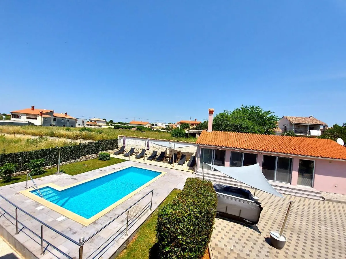 Holiday home Villa Mattea